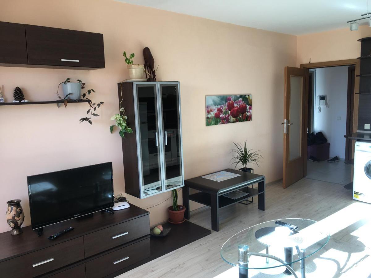 Апартамент Зорница Apartamento Burgas Exterior foto