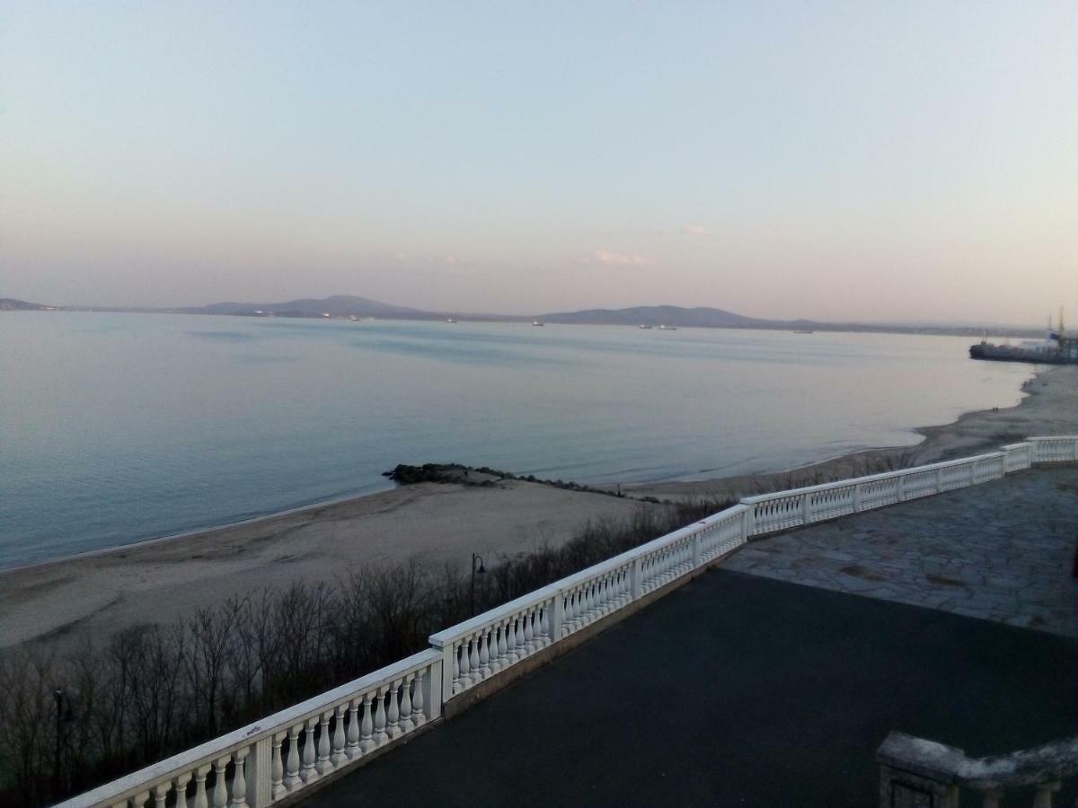 Апартамент Зорница Apartamento Burgas Exterior foto